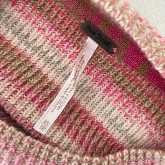 NWT Free People Easy Street Space Dye Sweater in Sand & Sugar Combo Size XS - Picture 9 of 10